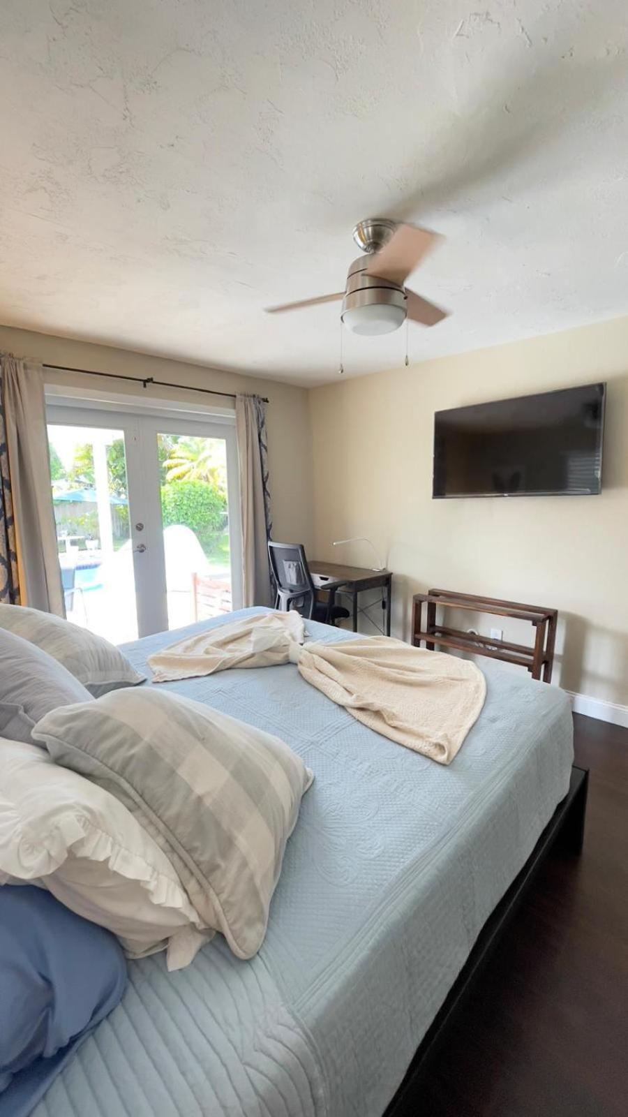 Pool House Resort Heated Swimming Pool Family Getaway Cutler Bay Extérieur photo