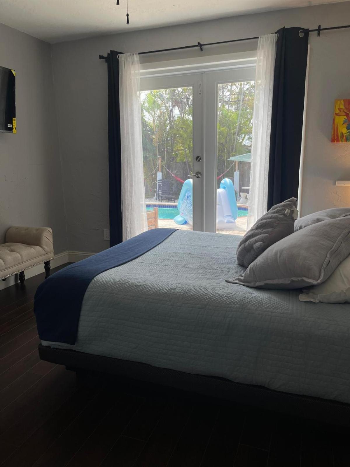 Pool House Resort Heated Swimming Pool Family Getaway Cutler Bay Extérieur photo