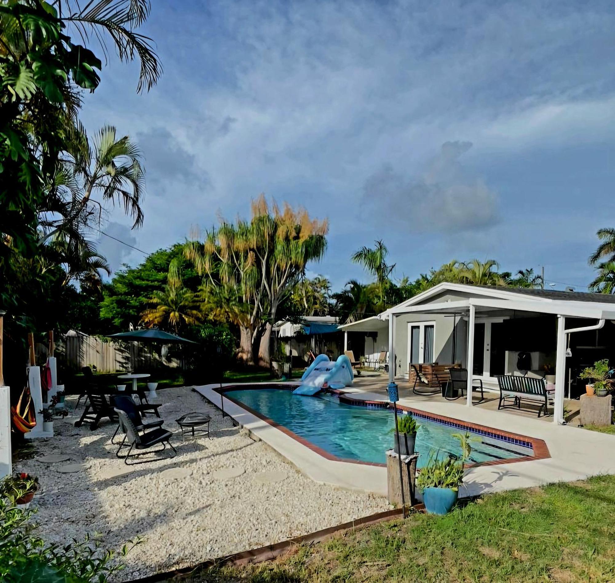 Pool House Resort Heated Swimming Pool Family Getaway Cutler Bay Extérieur photo