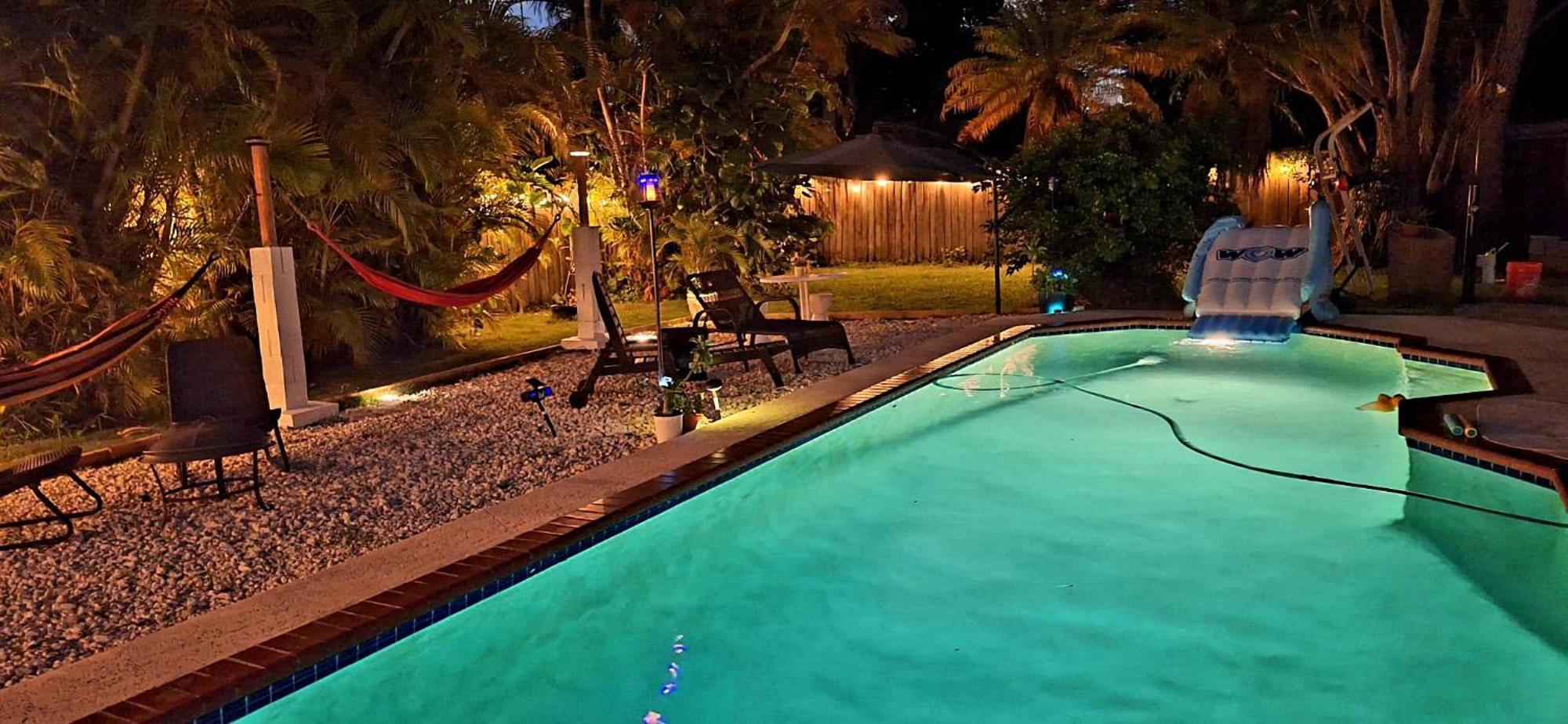Pool House Resort Heated Swimming Pool Family Getaway Cutler Bay Extérieur photo